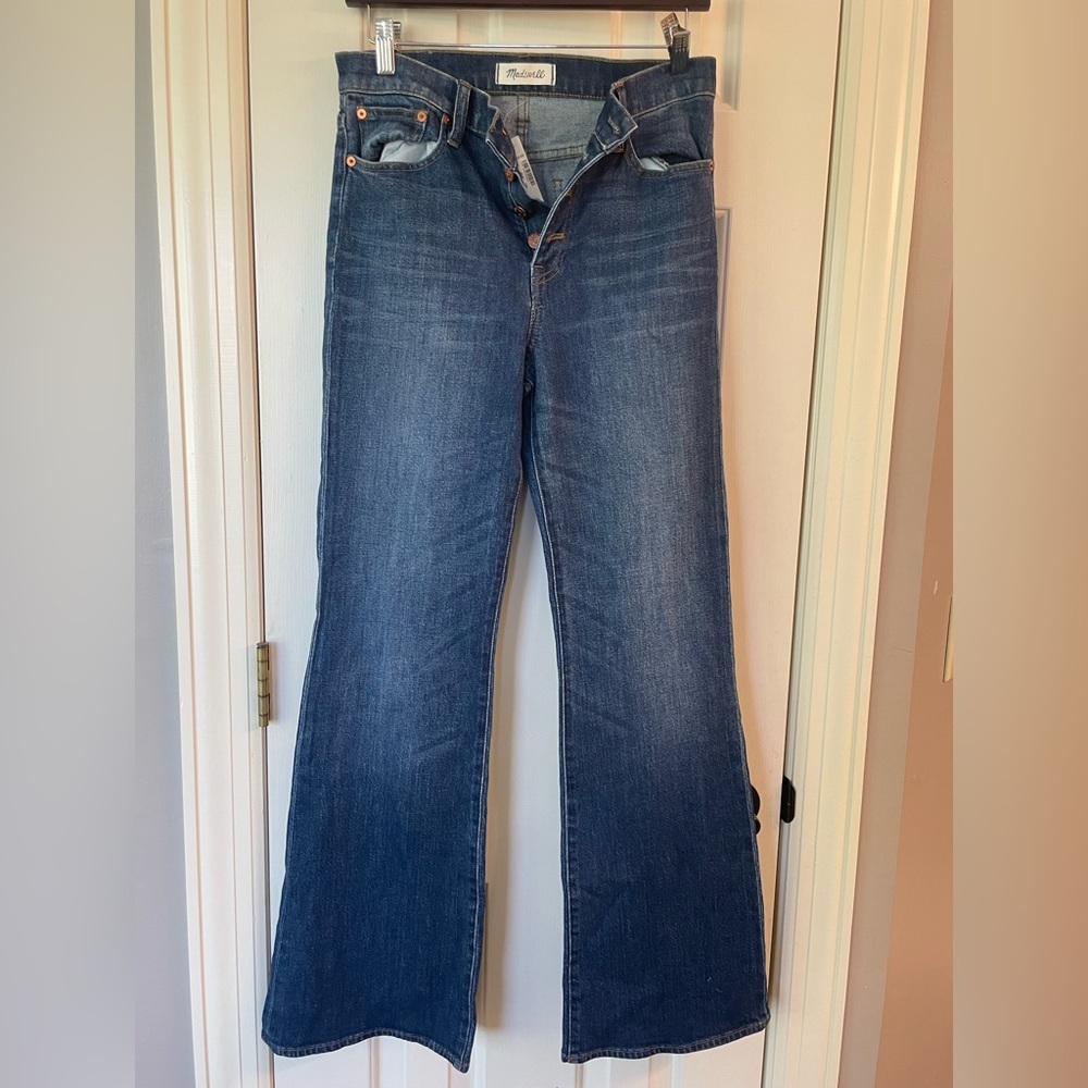 NWT Madewell Flea Market Flares 28s